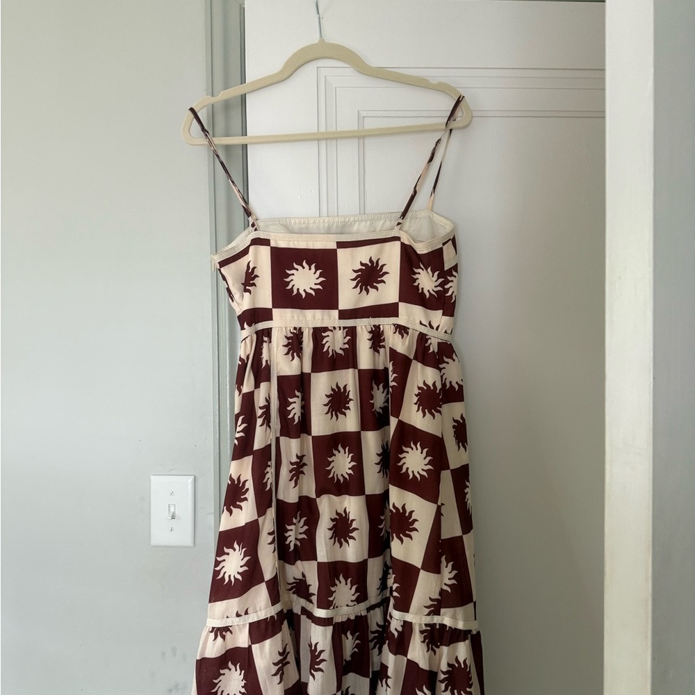 Selfie Leslie Brown and Cream Sunburst Midi Dress - Picture 4 of 4